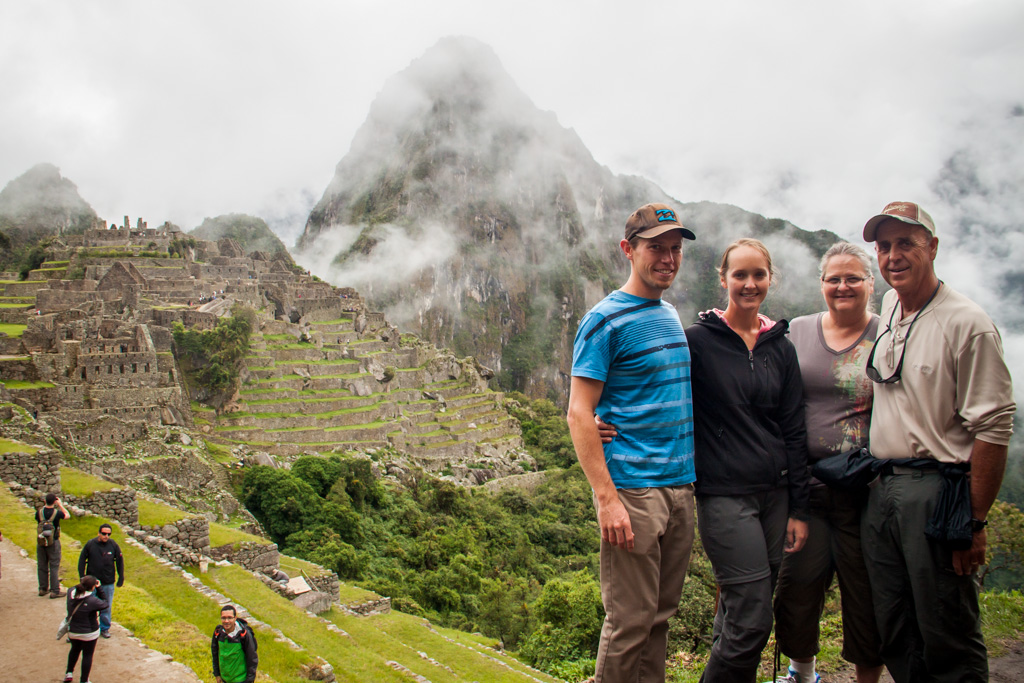 Machu Pichhu Group Pic